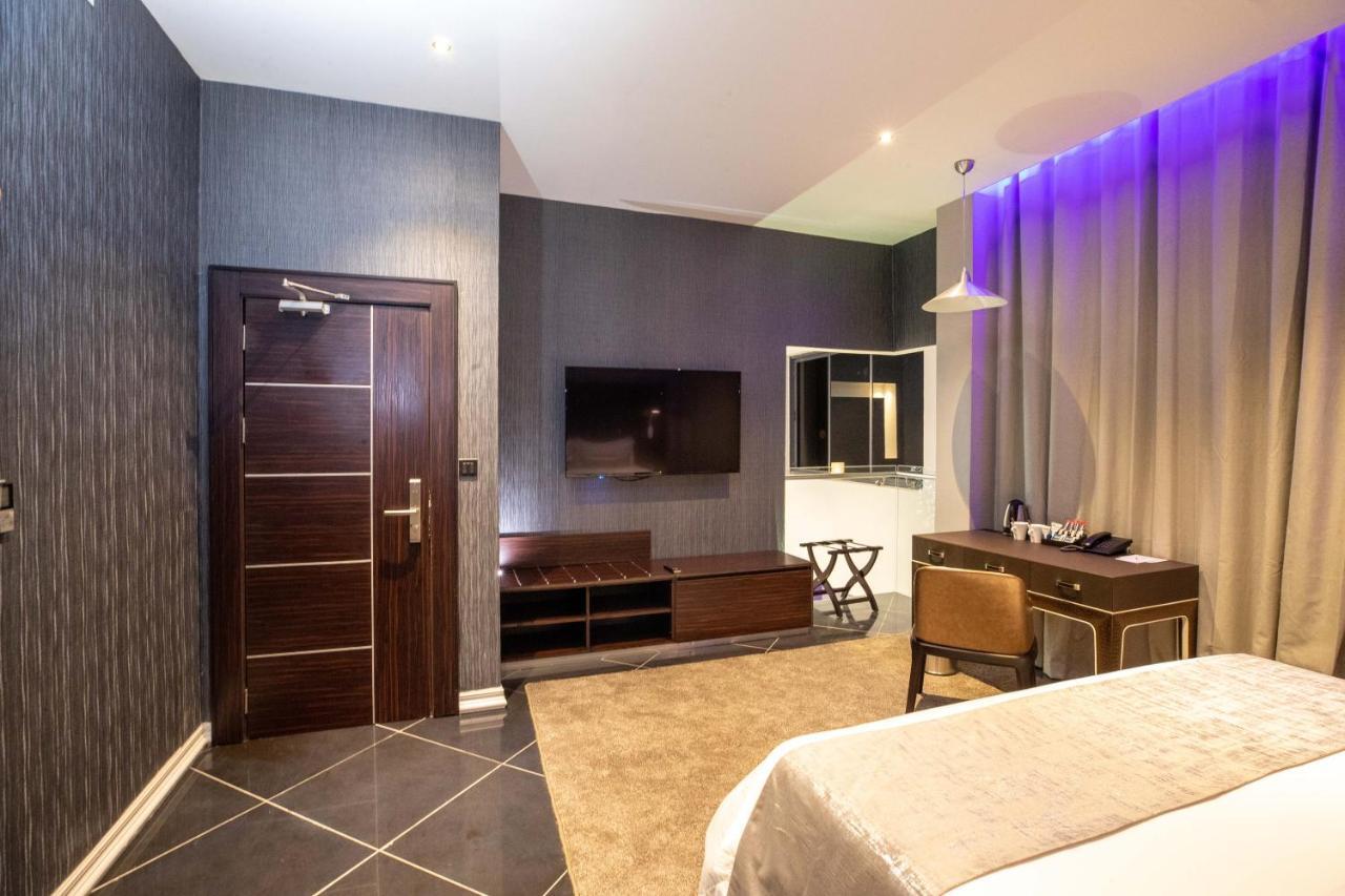 Bon Hotel Tripod Overri Kültér fotó