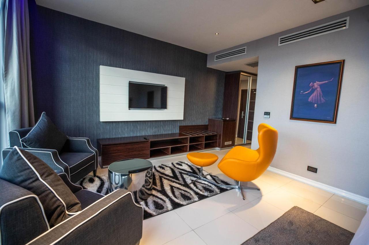 Bon Hotel Tripod Overri Kültér fotó