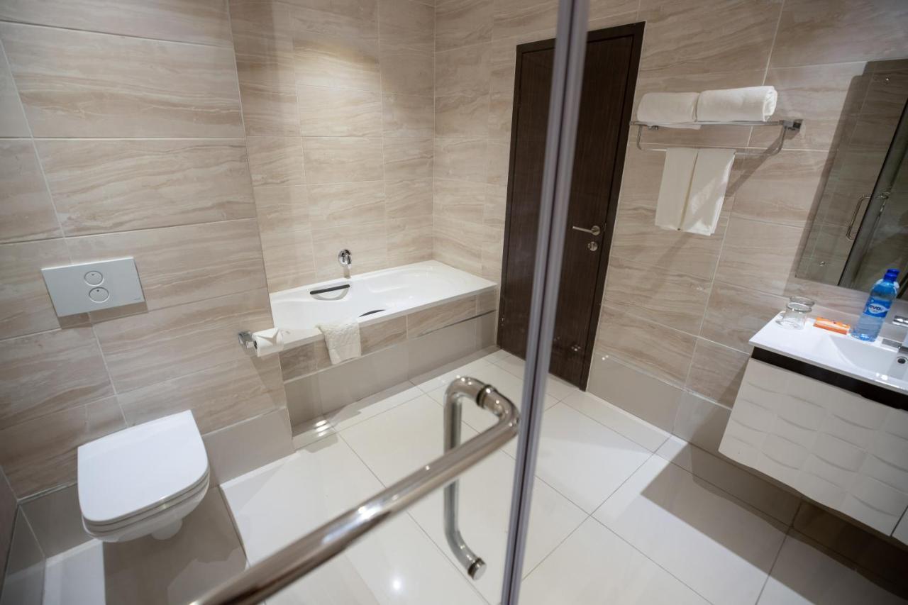 Bon Hotel Tripod Overri Kültér fotó